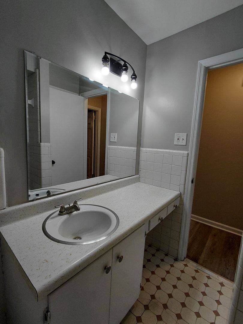 Apartment for rent at 2591 N Pierce Circle, Macon, GA 31204
