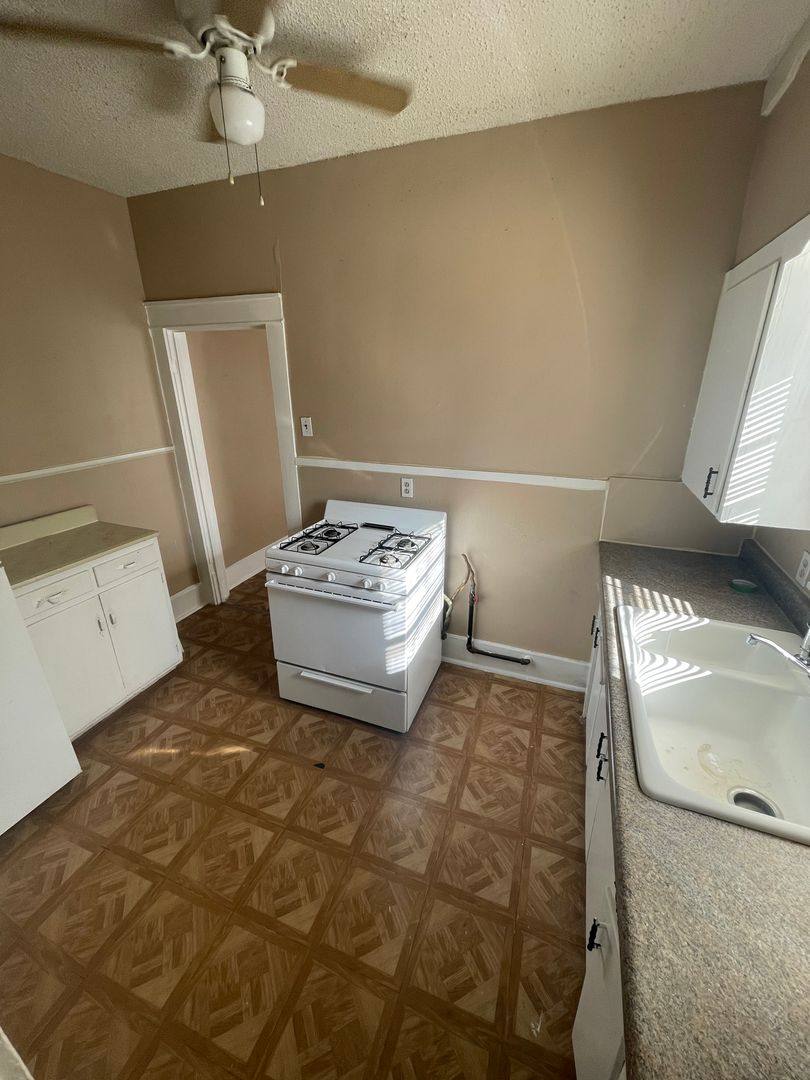 Apartment for rent at 402 404 Amarillo, Abilene, TX 79605