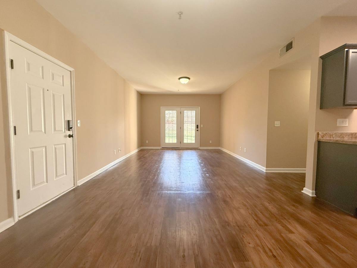 Apartment for rent at 1010 E 10th St, Cookeville, TN 38501