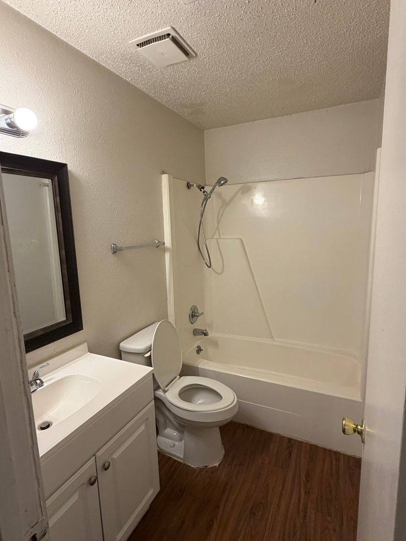 Apartment for rent at 304 Nikki Dr, Longview, TX 75604