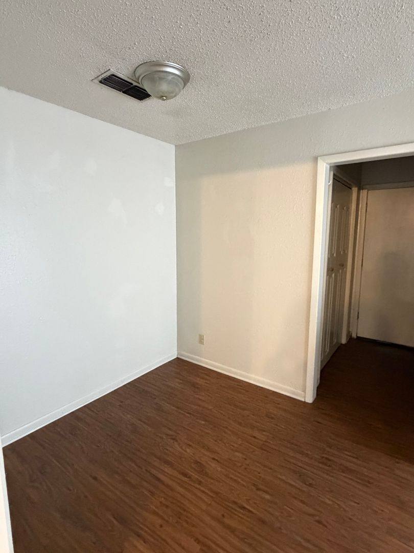 Apartment for rent at 304 Nikki Dr, Longview, TX 75604