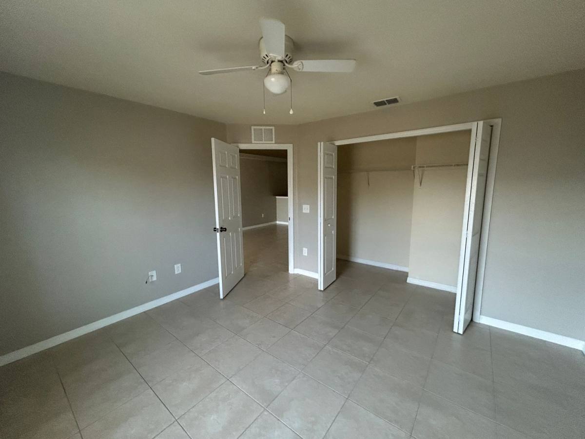 Apartment for rent at 523-527 SE 6 Place, Cape Coral, FL 33990