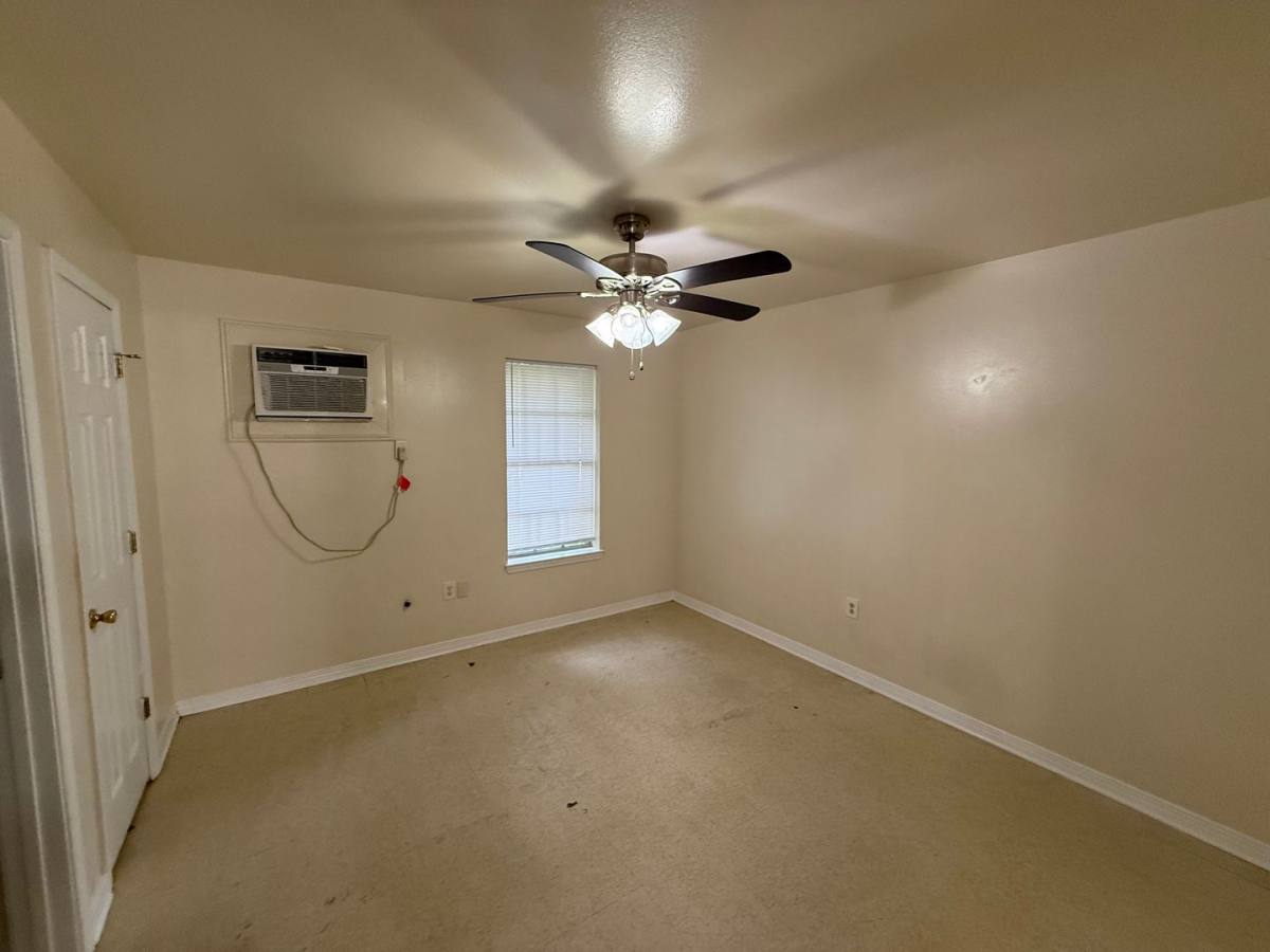 Apartment for rent at 44068 S Baptist Rd, Hammond, LA 70403