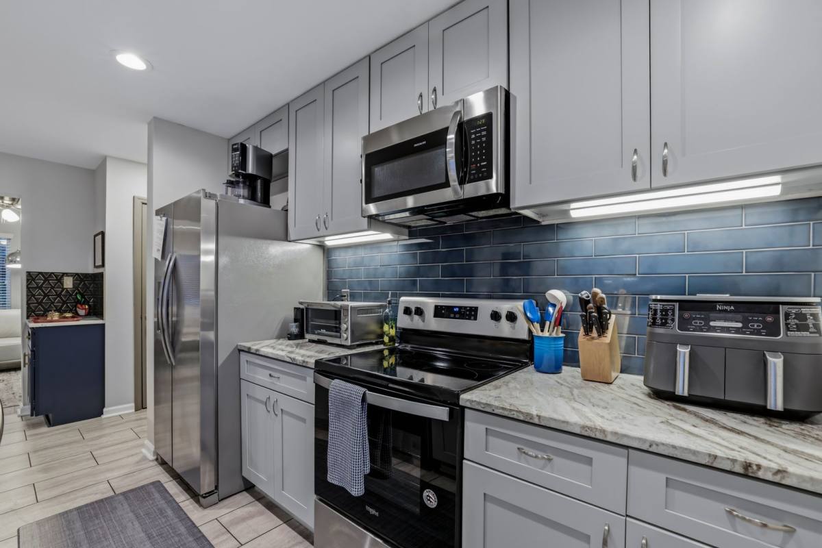 Townhouse for rent at 1241 N Bronough St, Tallahassee, FL 32303
