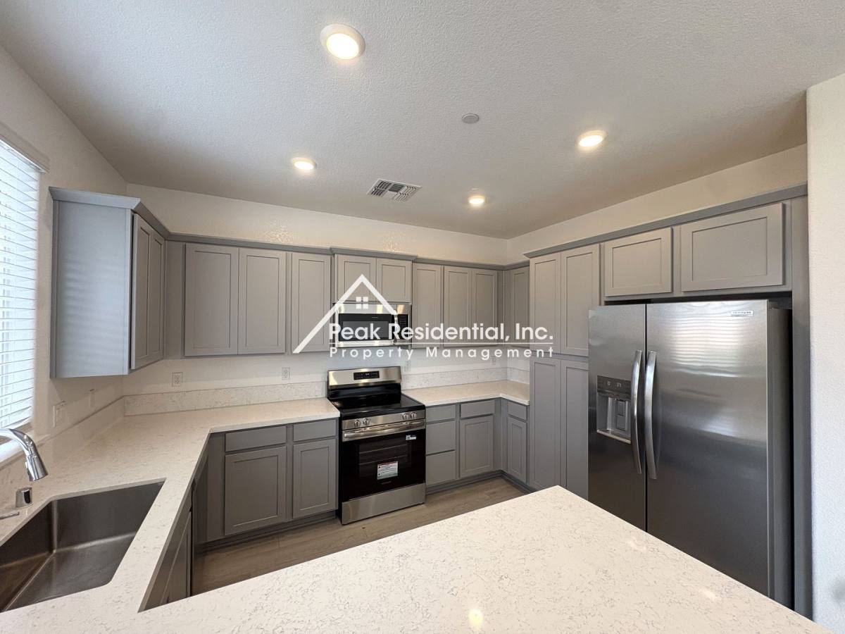 House for rent at 12640 Hereford Ave, Rancho Cordova, CA 95742