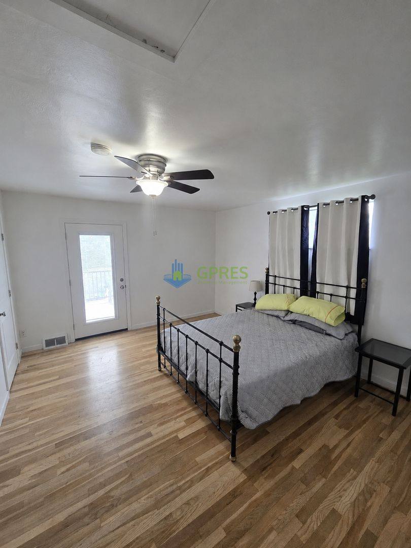 House for rent at 724 7th St, Verona, PA 15147