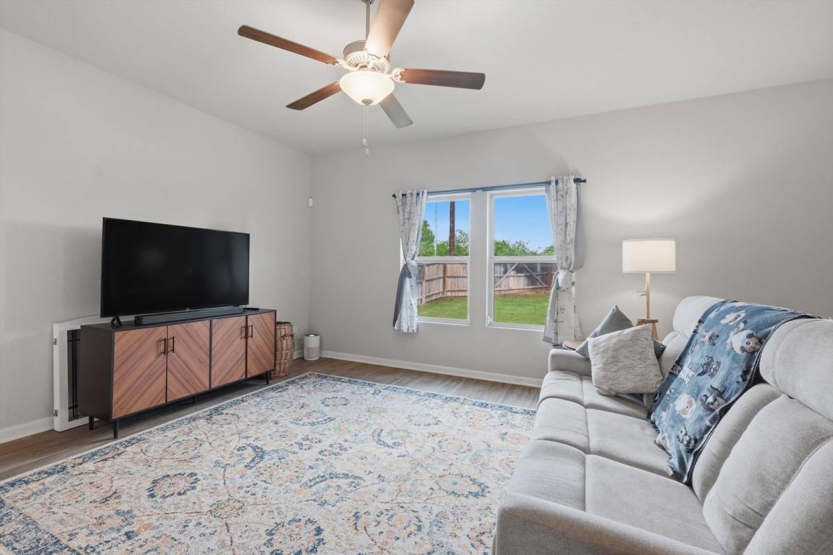 House for rent at 7102 Emerald Valley, San Antonio, TX 78242