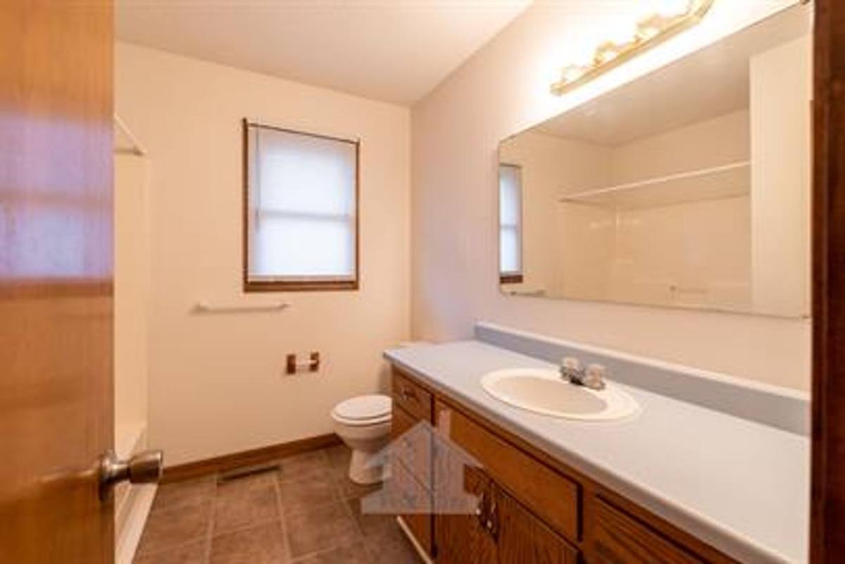 House for rent at 3361-A S Clifton Ave, Springfield, MO 65807