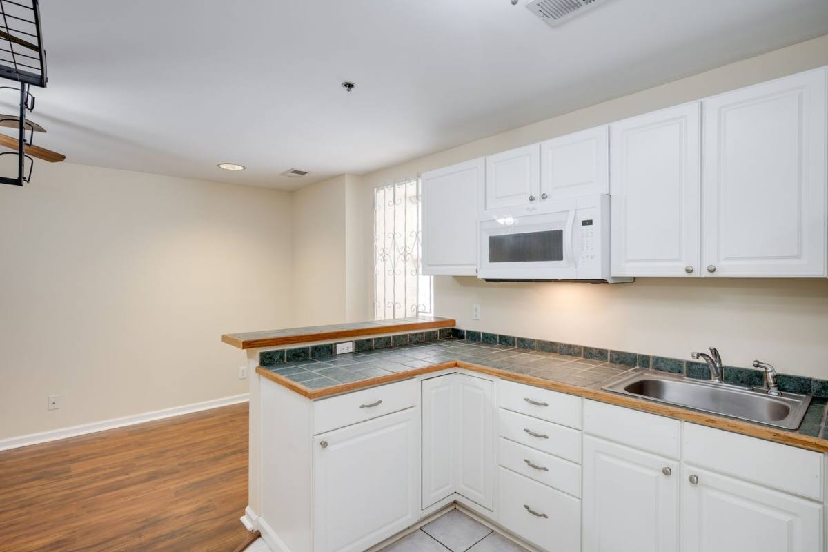 Apartment for rent at 714 Broad St #B, Augusta, GA 30901