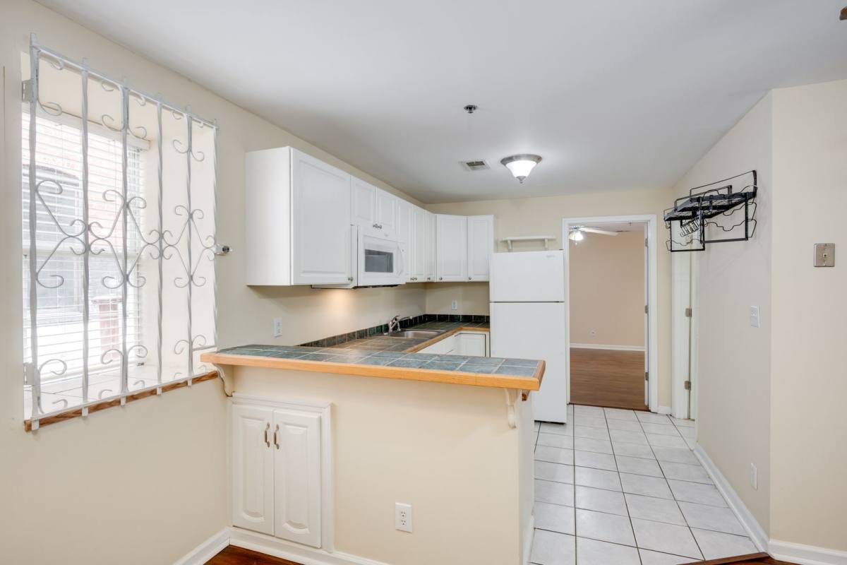 Apartment for rent at 714 Broad St #B, Augusta, GA 30901