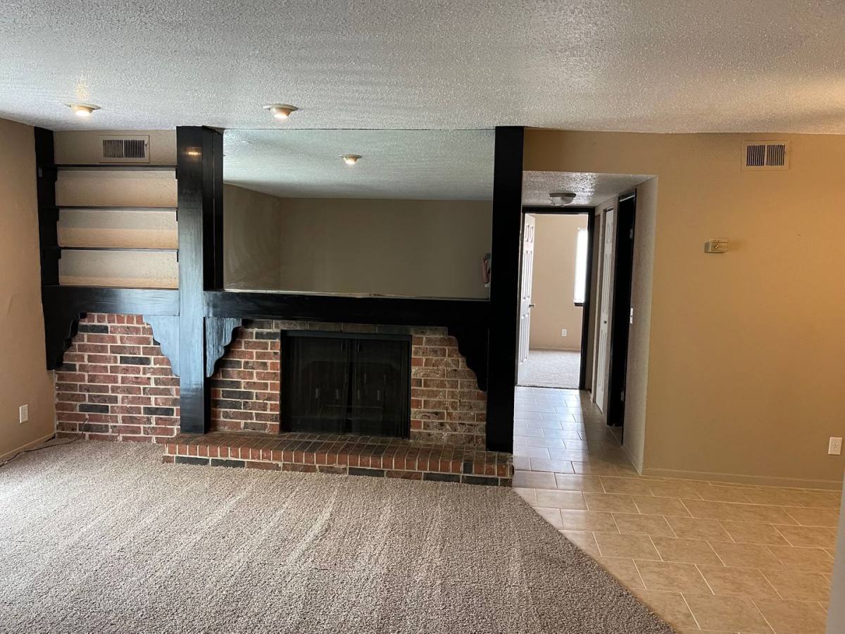 Apartment for rent at 6100 N Meridian Ave, Oklahoma City, OK 73112