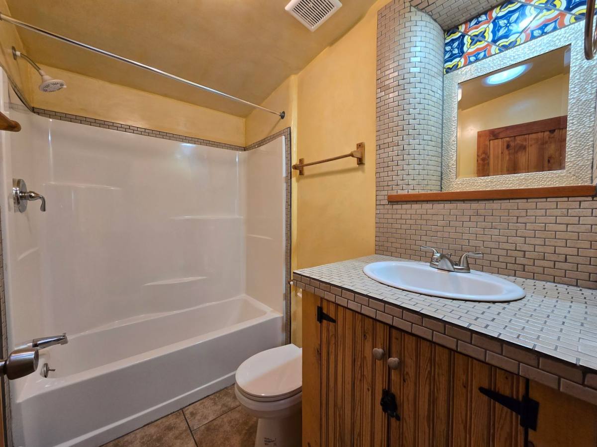 Apartment for rent at 941 Agua Fria St, Santa Fe, NM 87501