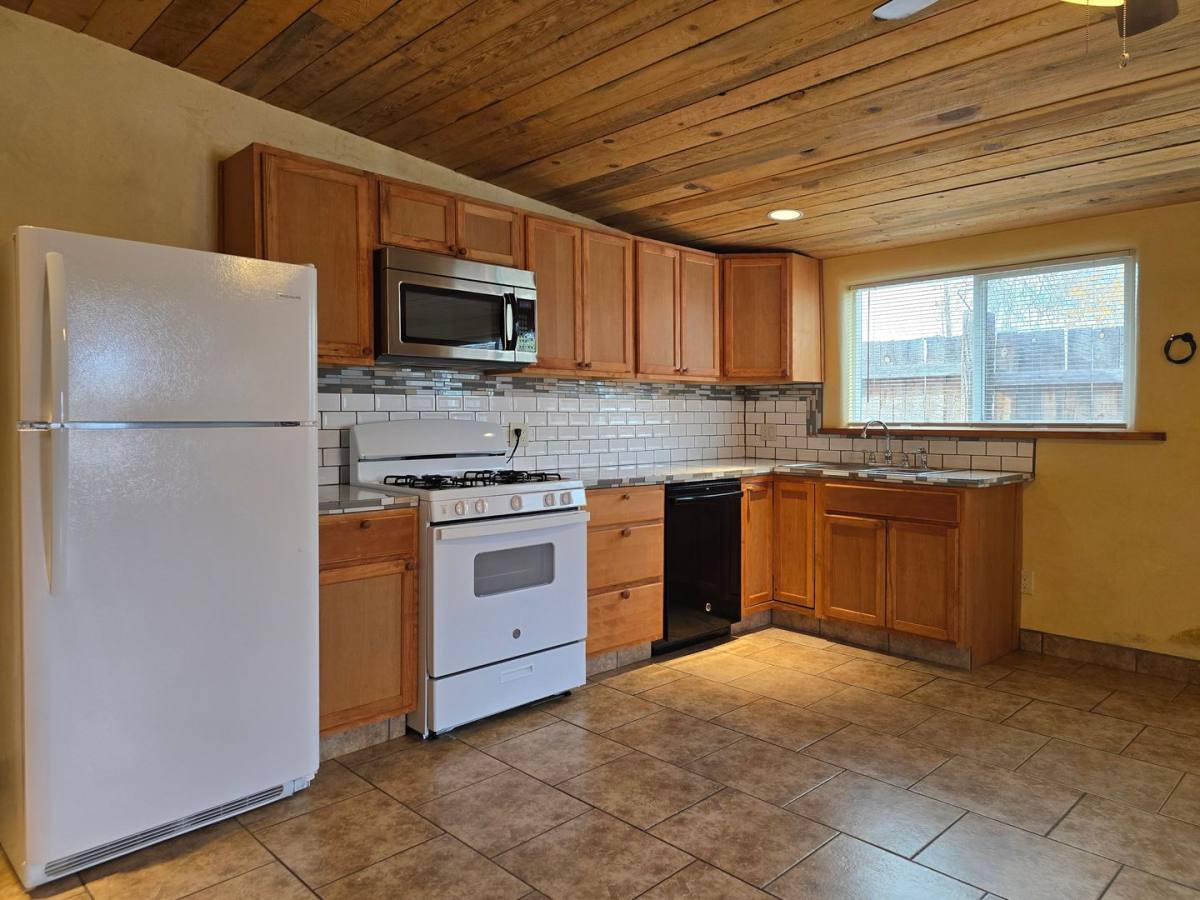 Apartment for rent at 941 Agua Fria St, Santa Fe, NM 87501