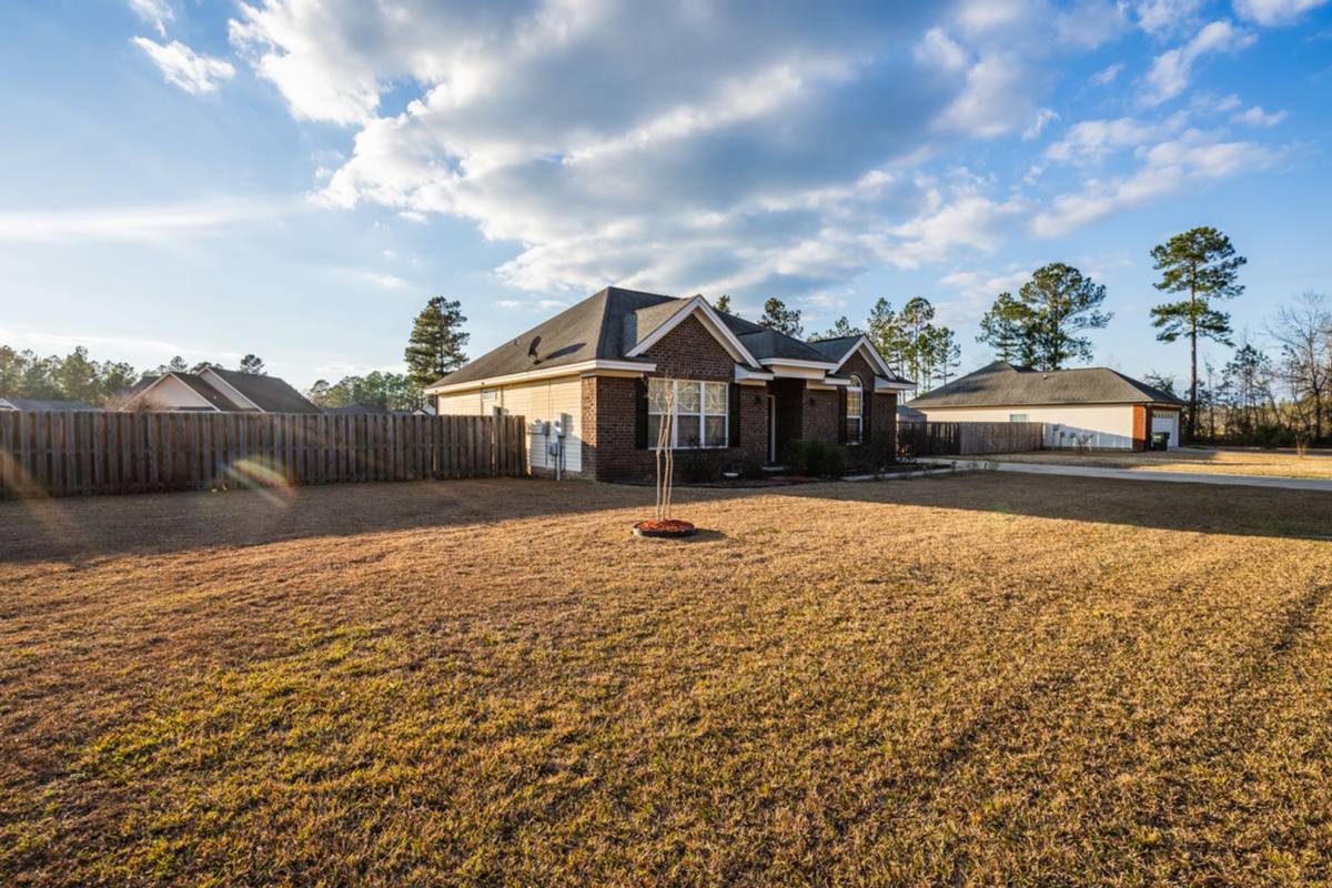 House for rent at 659 Deloach Rd NE, Ludowici, GA 31316