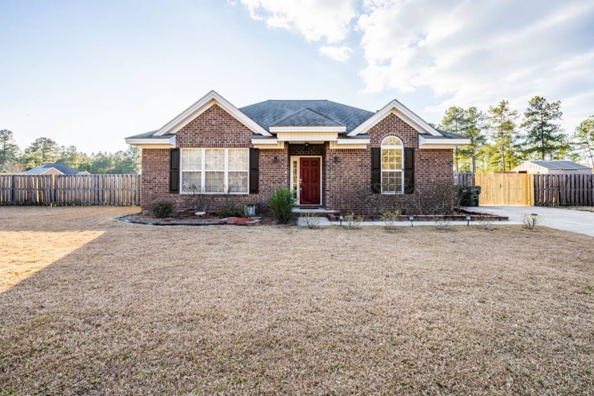 House for rent at 659 Deloach Rd NE, Ludowici, GA 31316