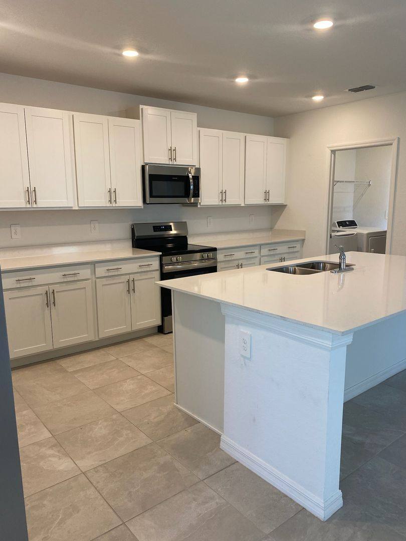 House for rent at 13949 Lilac Sky Terrace, Bradenton, FL 34211