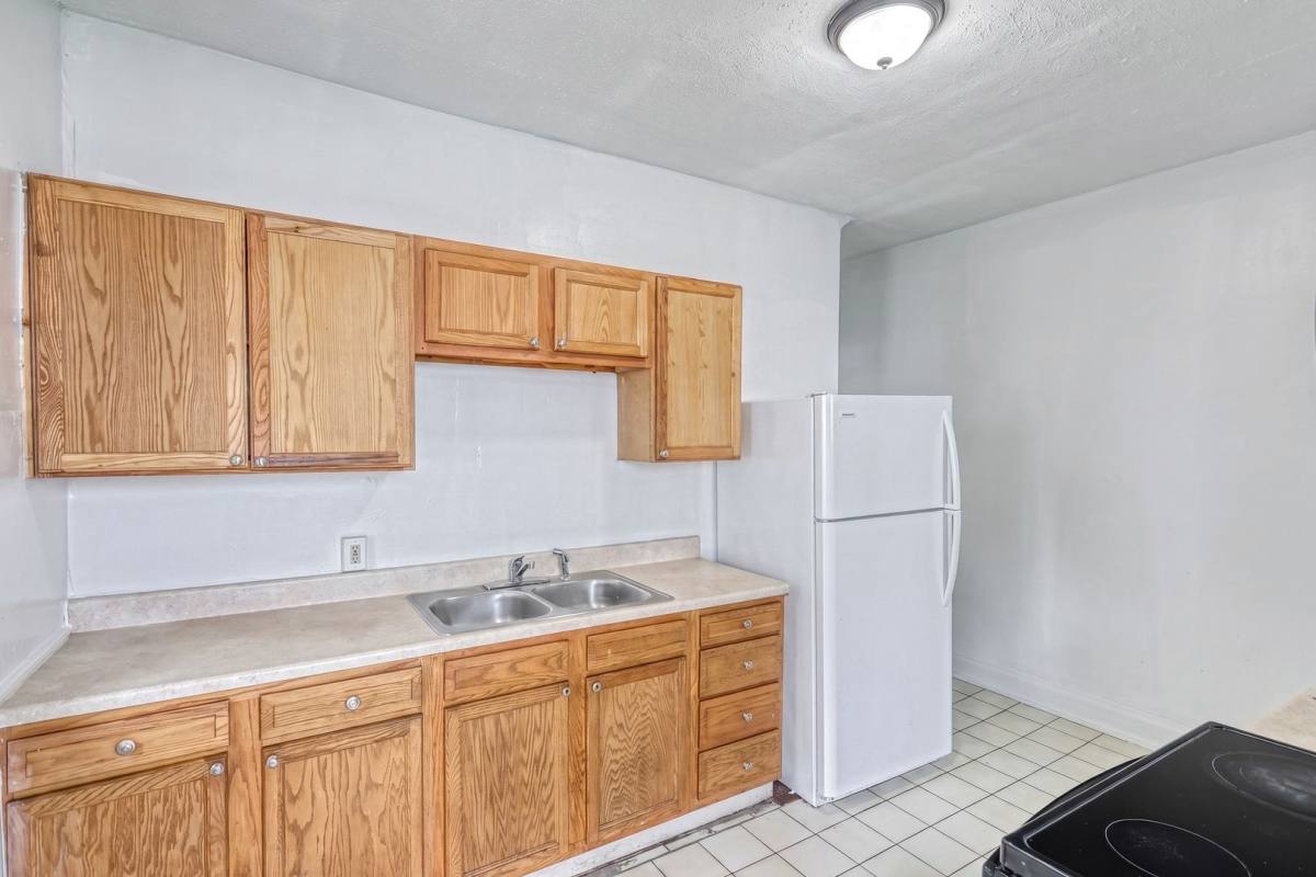 House for rent at 339 Emerald St, Harrisburg, PA 17110