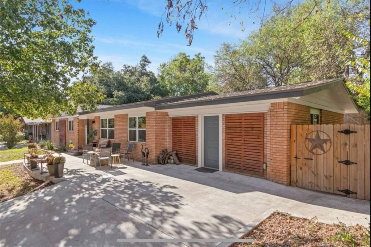 House for rent at 2316 Hermanson, Waco, TX 76710