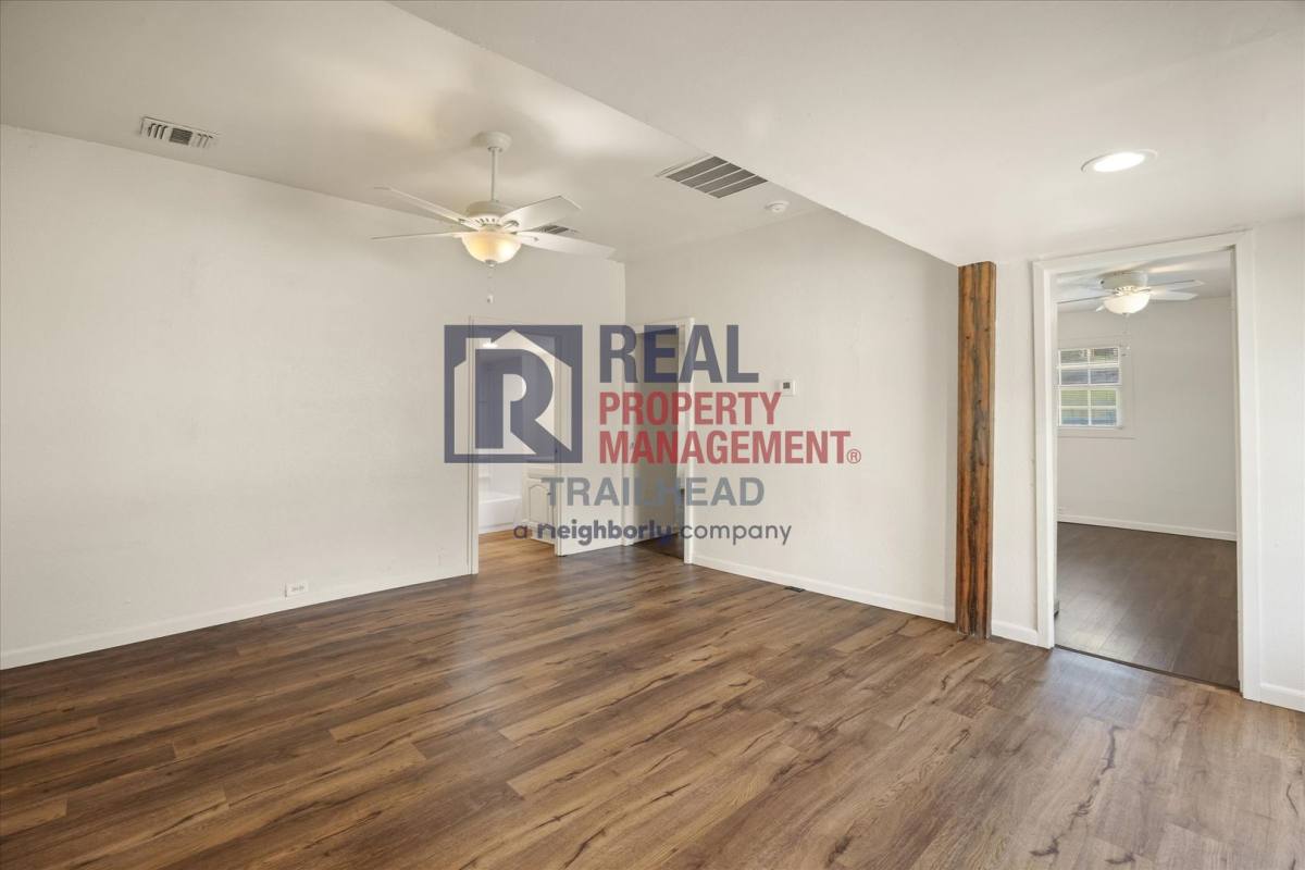 House for rent at 607 Bryan St, Glen Rose, TX 76043