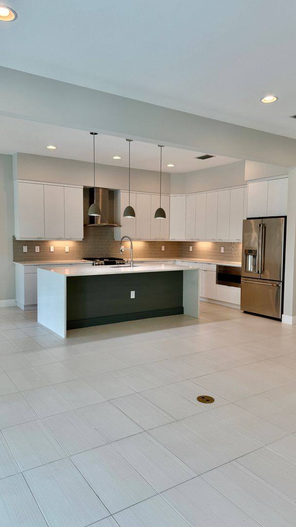 House for rent at 7744 Sandhill Lake Dr, Sarasota, FL 34242