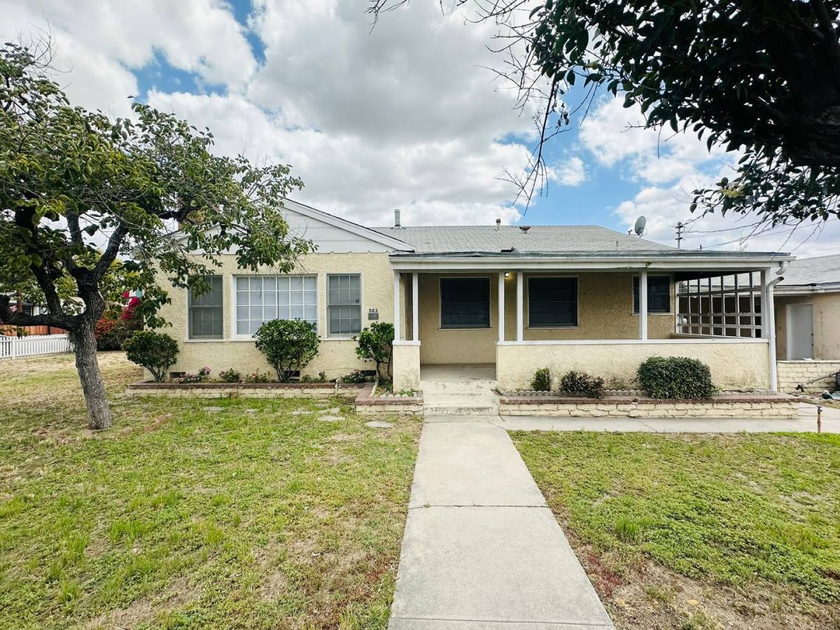 House for rent at 503 W Lugonia Ave, Redlands, CA 92375