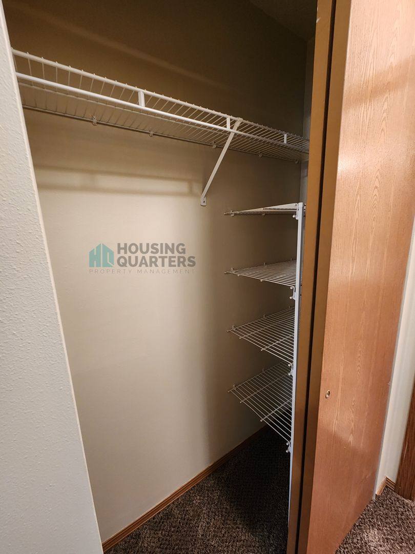 Apartment for rent at 13320 E 28th Ave, Spokane, WA 99216