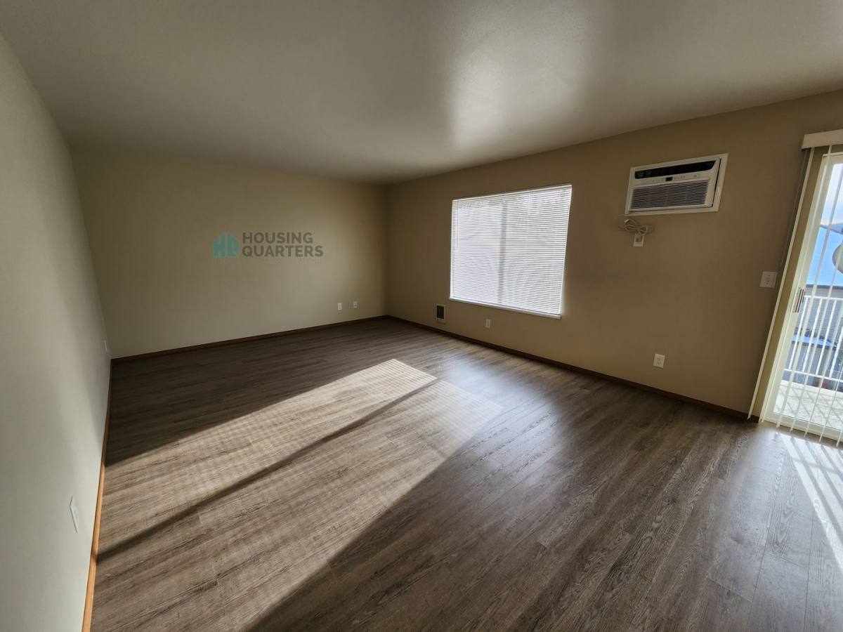 Apartment for rent at 13320 E 28th Ave, Spokane, WA 99216