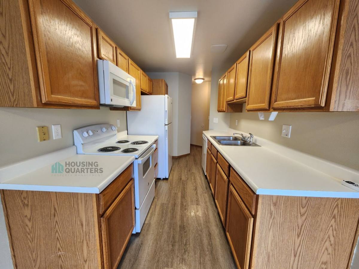 Apartment for rent at 13320 E 28th Ave, Spokane, WA 99216