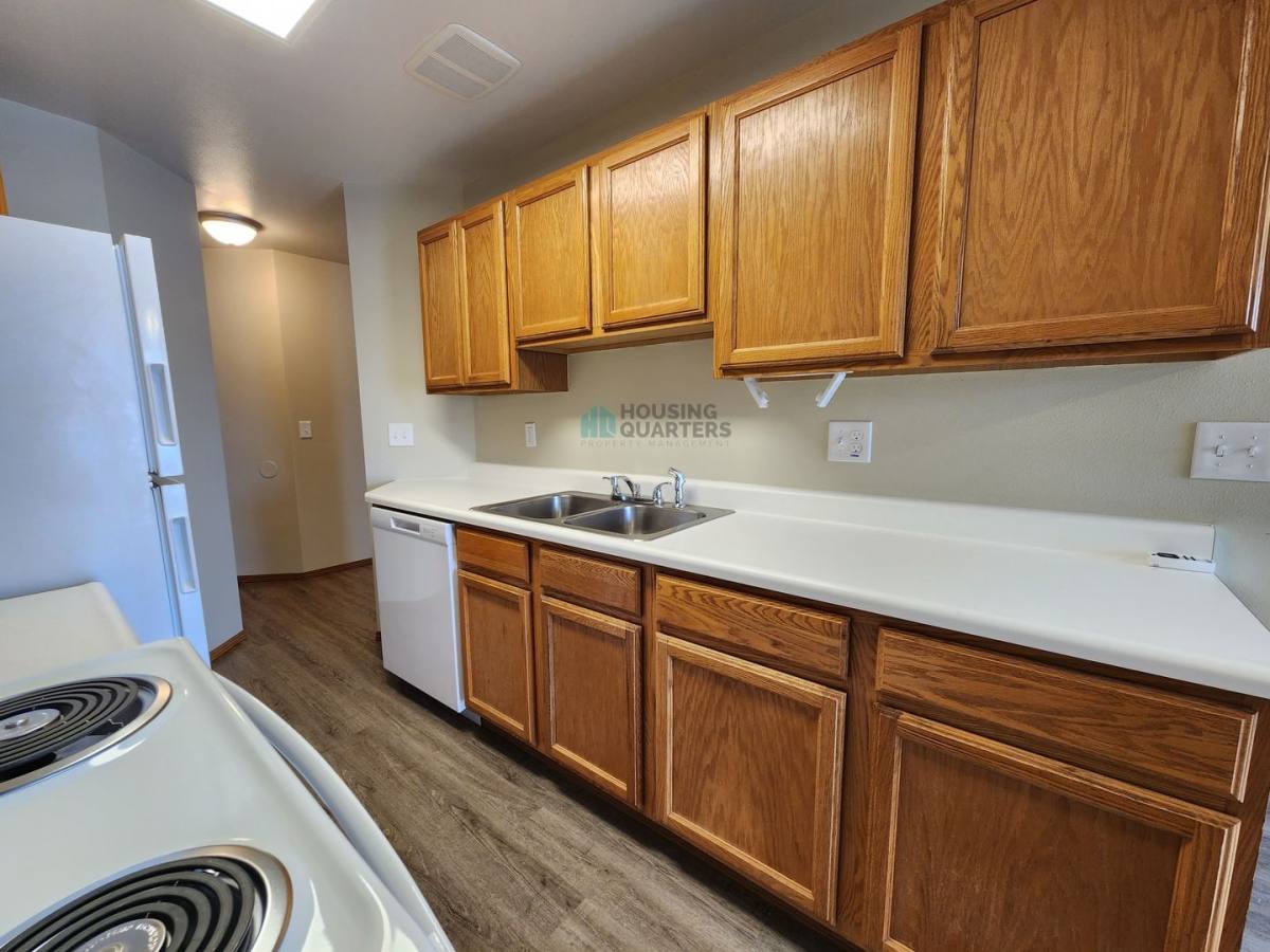 Apartment for rent at 13320 E 28th Ave, Spokane, WA 99216