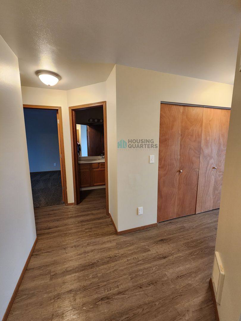 Apartment for rent at 13320 E 28th Ave, Spokane, WA 99216