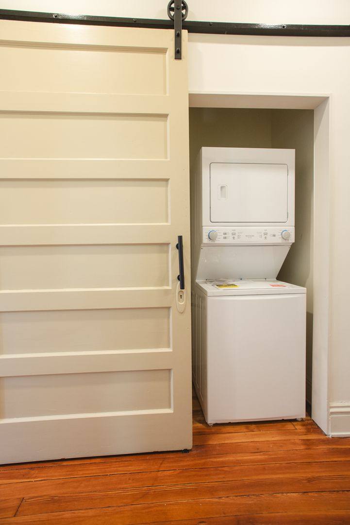 Apartment for rent at 1211 Porter St, Richmond, VA 23224