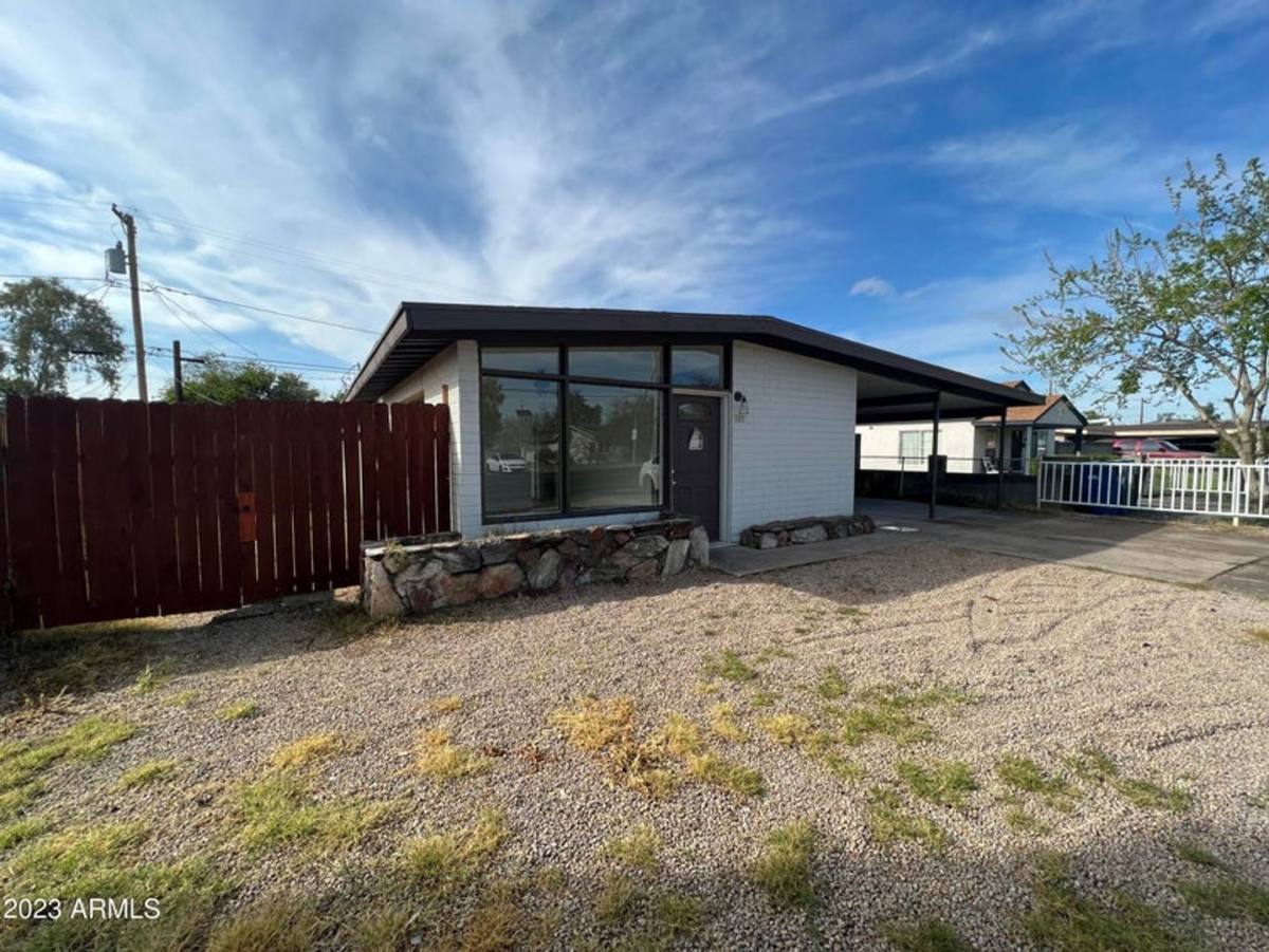 House for rent at 453 W University Dr, Mesa, AZ 85201