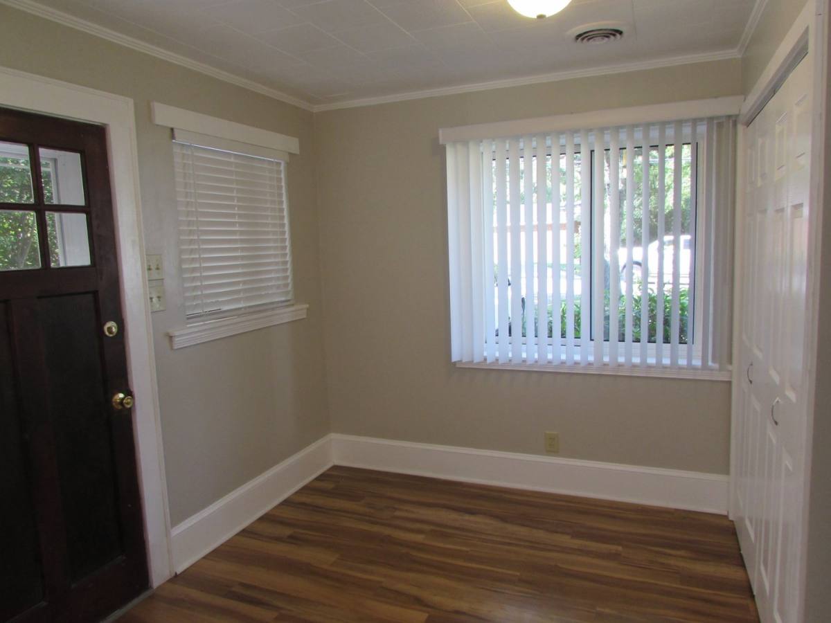 Apartment for rent at 338 Culp St, Mooresville, NC 28115