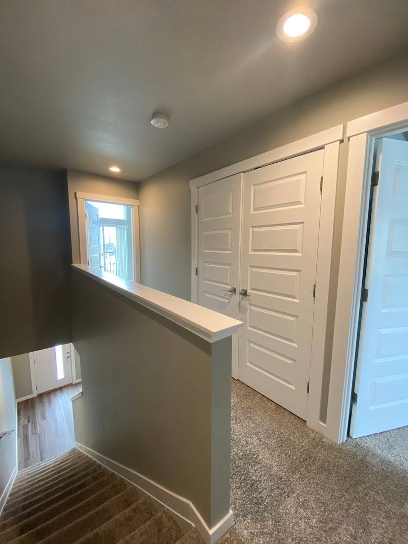 Apartment for rent at 200 Canyon Parkway, Selah, WA 98942