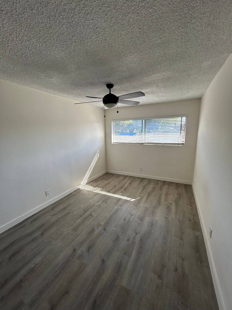 Apartment for rent at 12128 Ramona Ave, Hawthorne, CA 90250