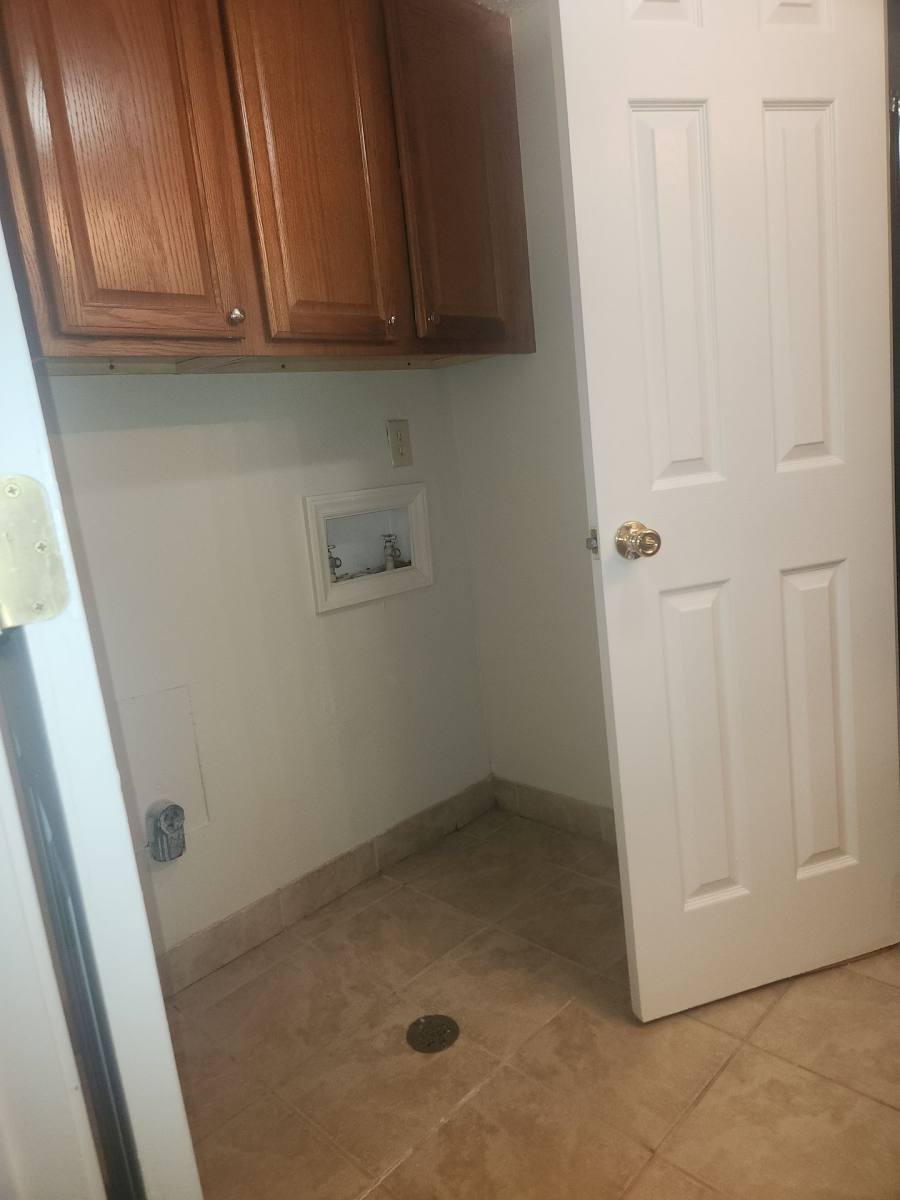 Apartment for rent at 114 Menlo Dr, Columbia, SC 29210