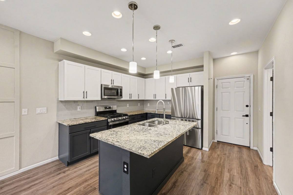 Townhouse for rent at 16078 E Elk Dr, Denver, CO 80239