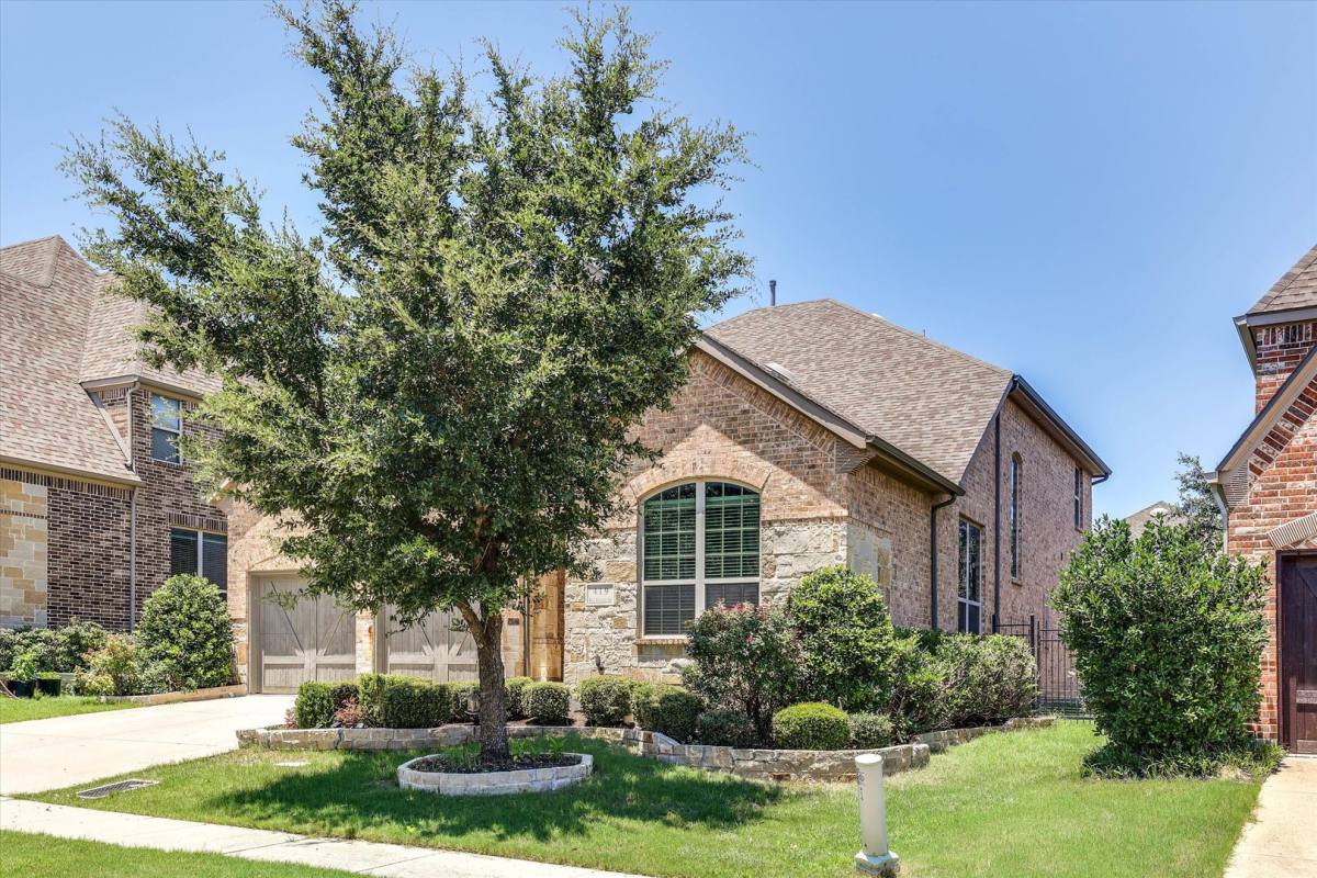 House for rent at 419 Rio Grande Dr, Irving, TX 75039