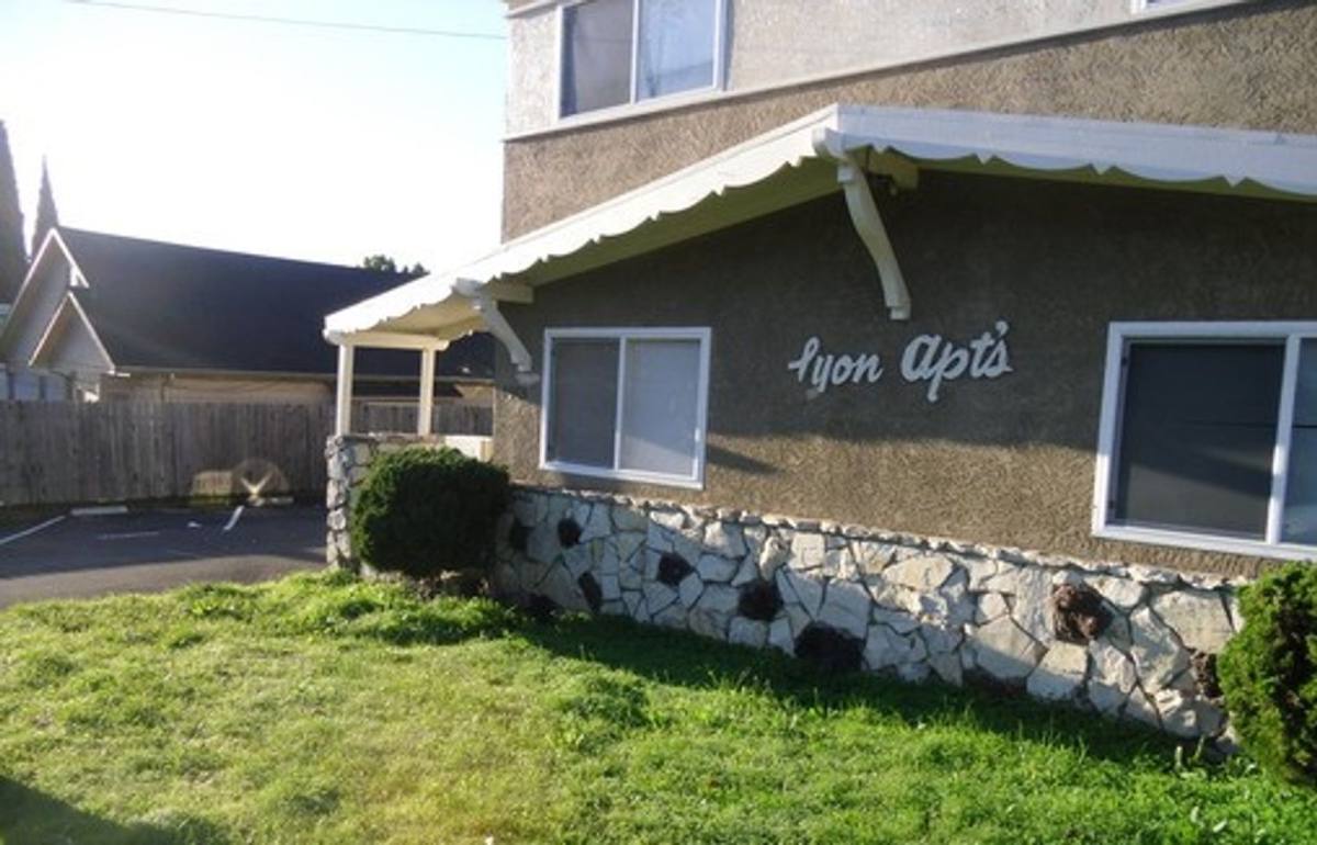 Apartment for rent at 4065 Lyon Ave, Oakland, CA 94601