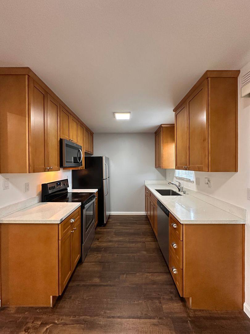 Apartment for rent at 4065 Lyon Ave, Oakland, CA 94601