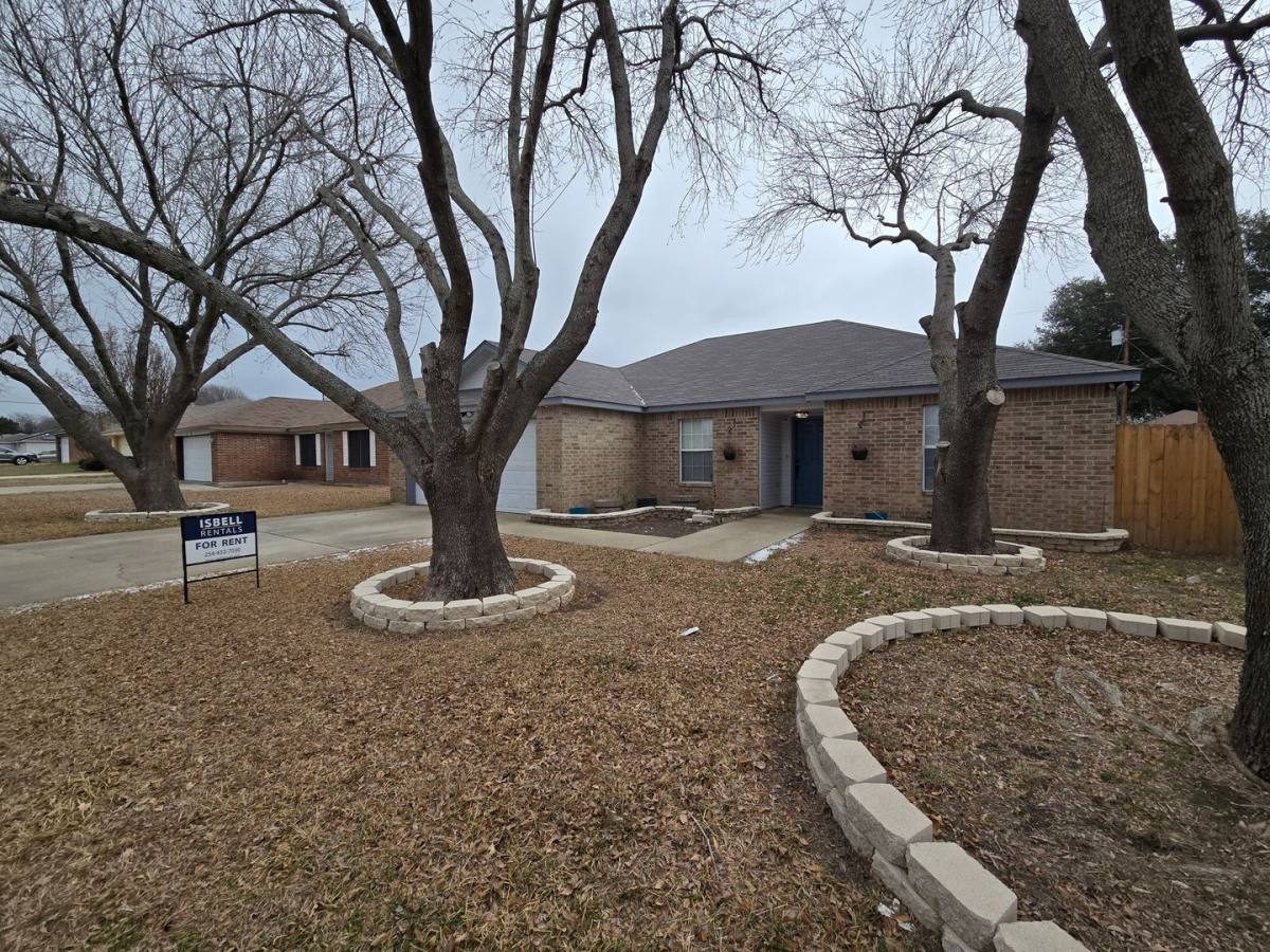 House for rent at 1820 Fleetwood Dr, Killeen, TX 76543