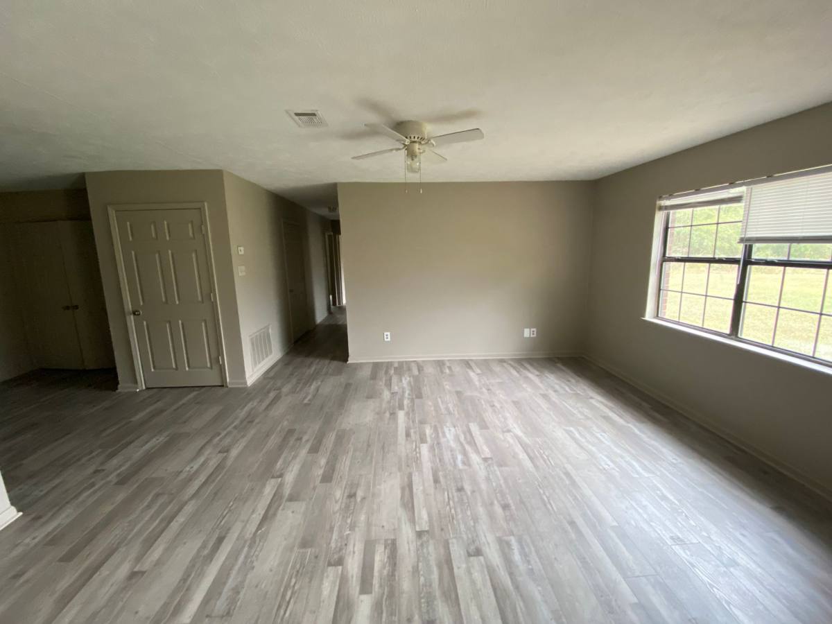 Apartment for rent at 569 Highway, Sherman, MS 38869