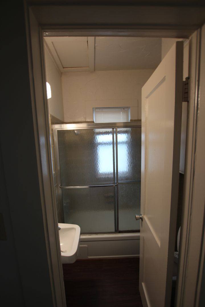 Apartment for rent at 808 S Robertson Ave, Tyler, TX 75701