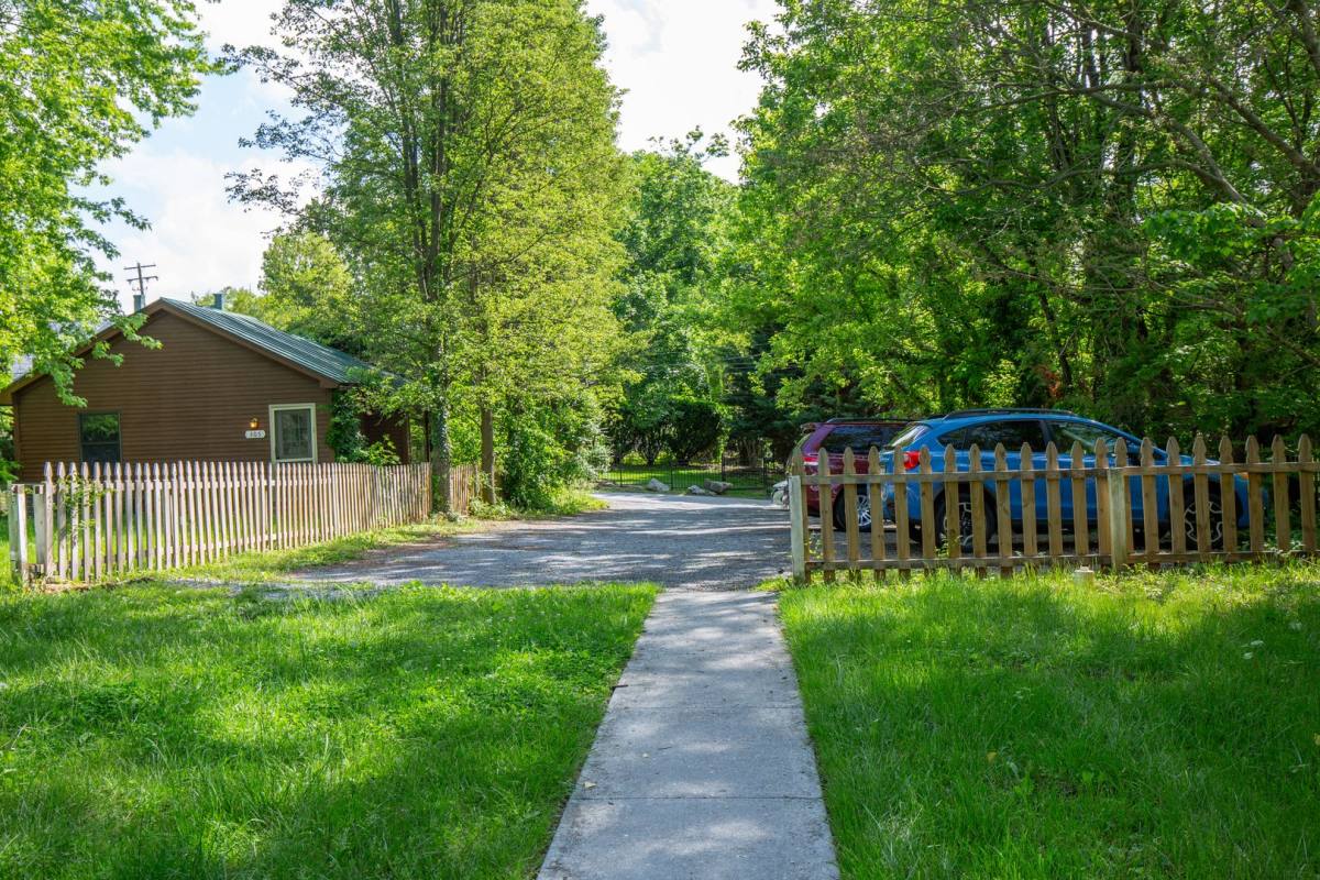 Apartment for rent at 304 W German St, Shepherdstown, WV 25443