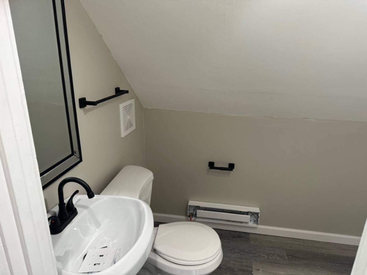 House for rent at 1808 Holman St, Covington, KY 41014