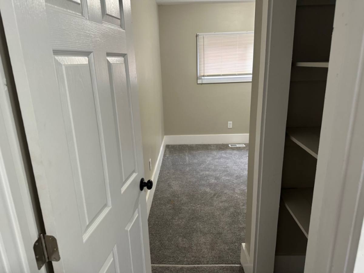House for rent at 1808 Holman St, Covington, KY 41014