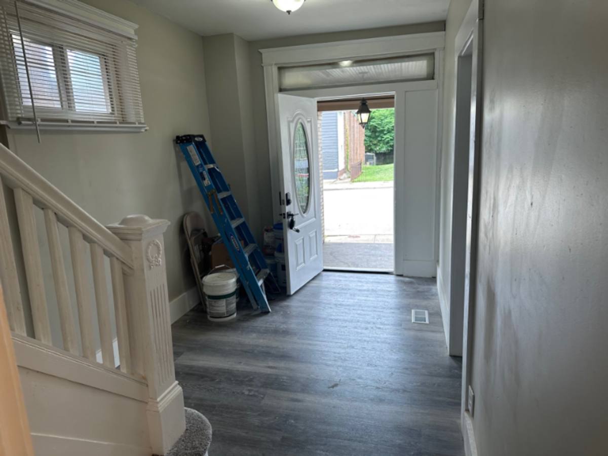 House for rent at 1808 Holman St, Covington, KY 41014