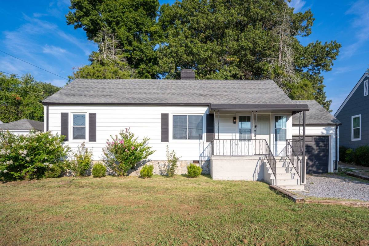 House for rent at 1511 Springvale Rd, Chattanooga, TN 37412