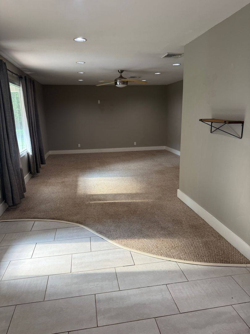 House for rent at 1215 Westlawn Dr, Norman, OK 73069