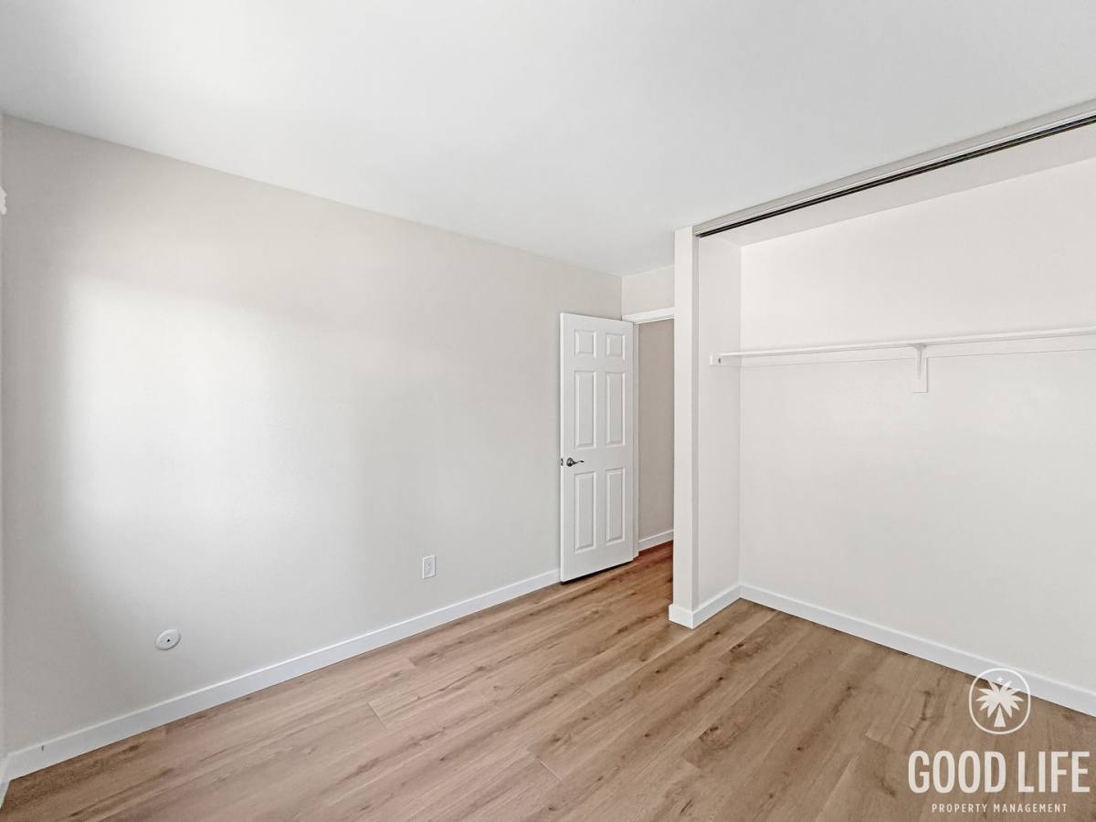 Townhouse for rent at 5071 La Cuenta Dr, San Diego, CA 92124
